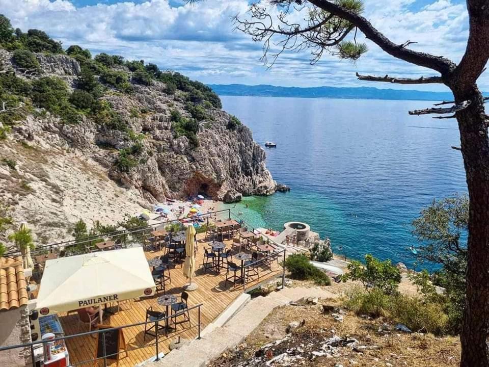 Apartmani Barbara Brseč Zewnętrze zdjęcie
