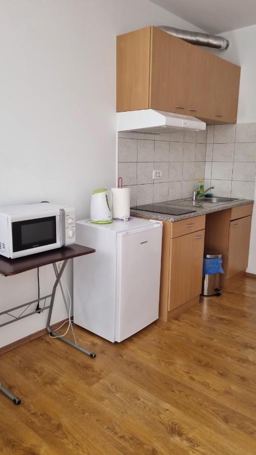 Apartmani Barbara Brseč Zewnętrze zdjęcie