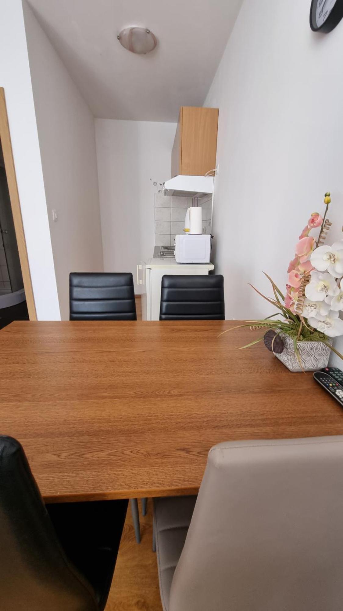 Apartmani Barbara Brseč Zewnętrze zdjęcie